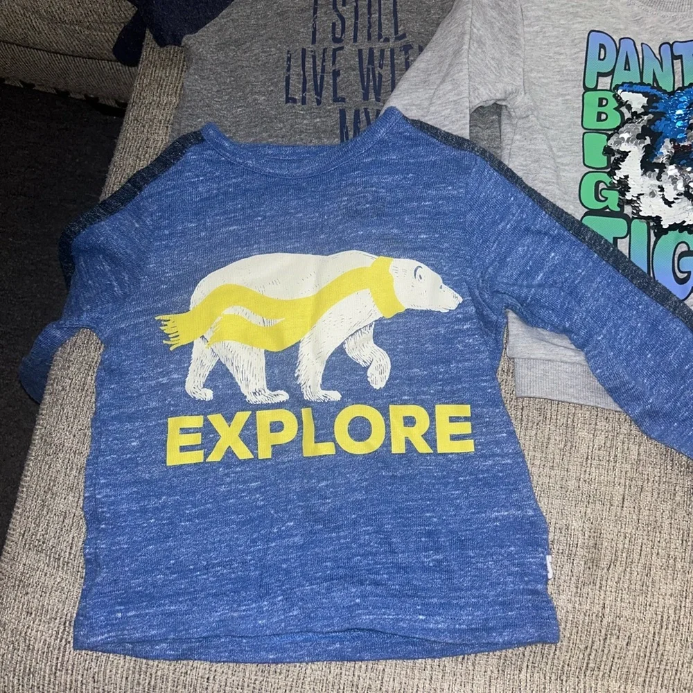 Lot of 6 long sleeved tops for boys size 4